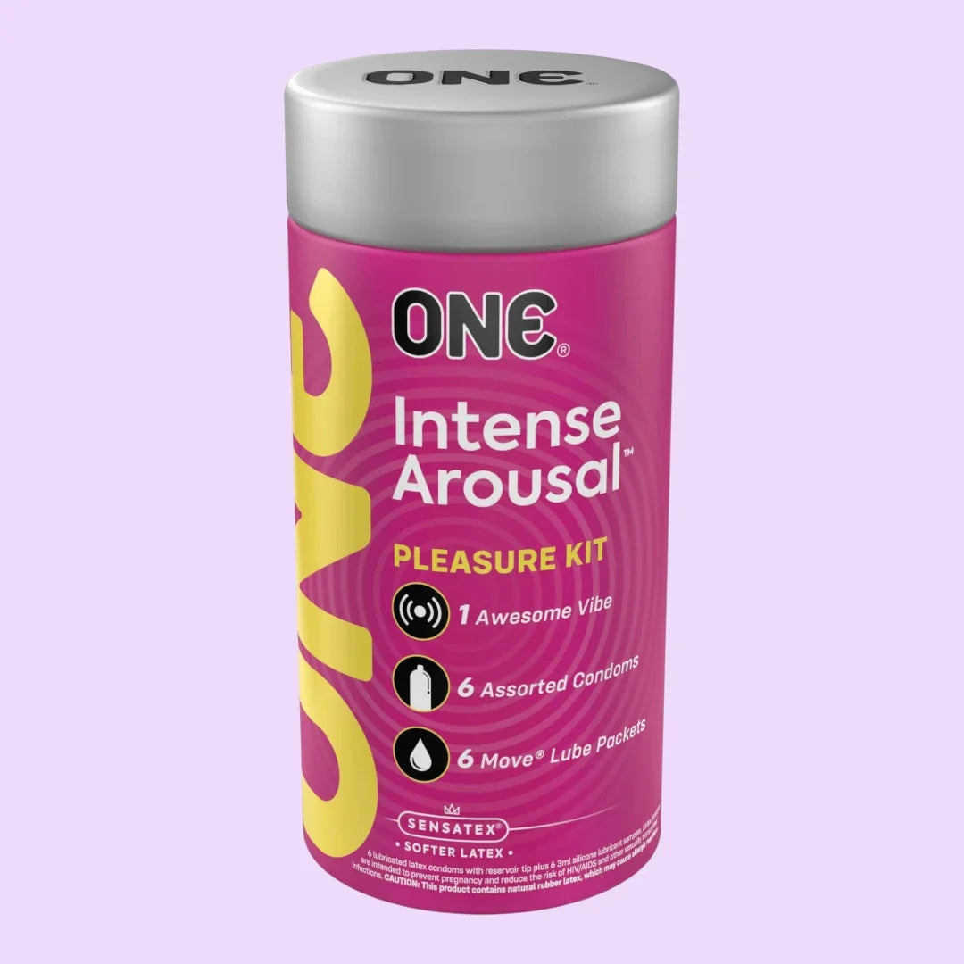 ONE Intense Arousal Gift Set — 6 Condoms, 6 Lube Sachets & Vibrating Ring