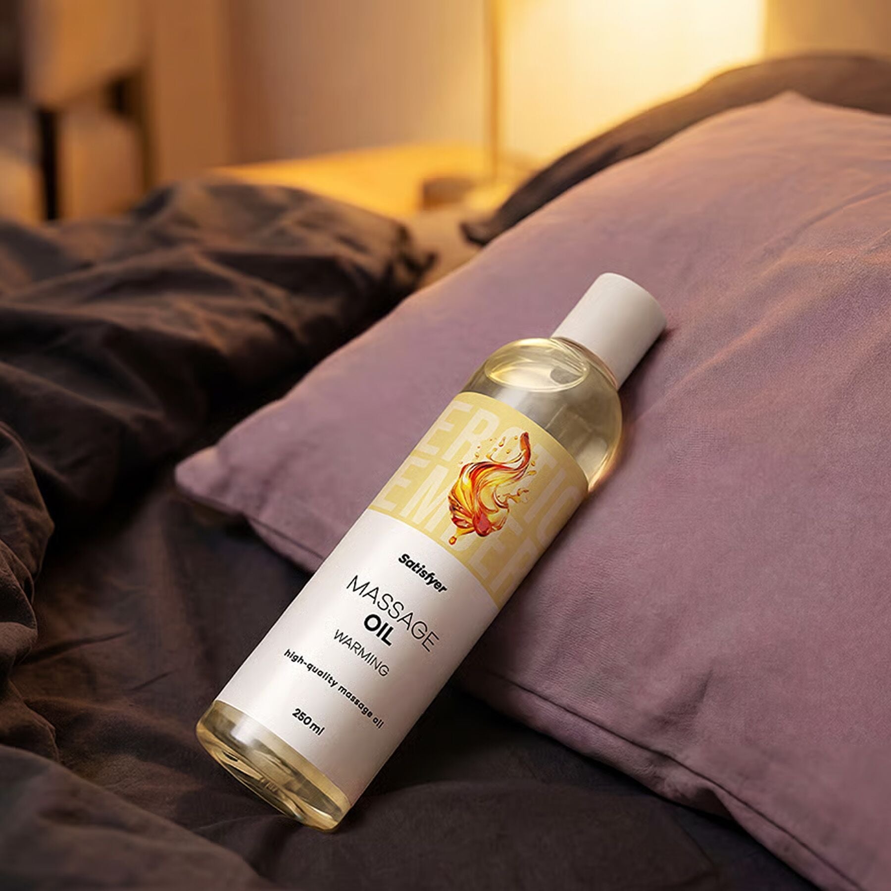 Satisfyer Massage Oil Warming — 250 ml, Unscented
