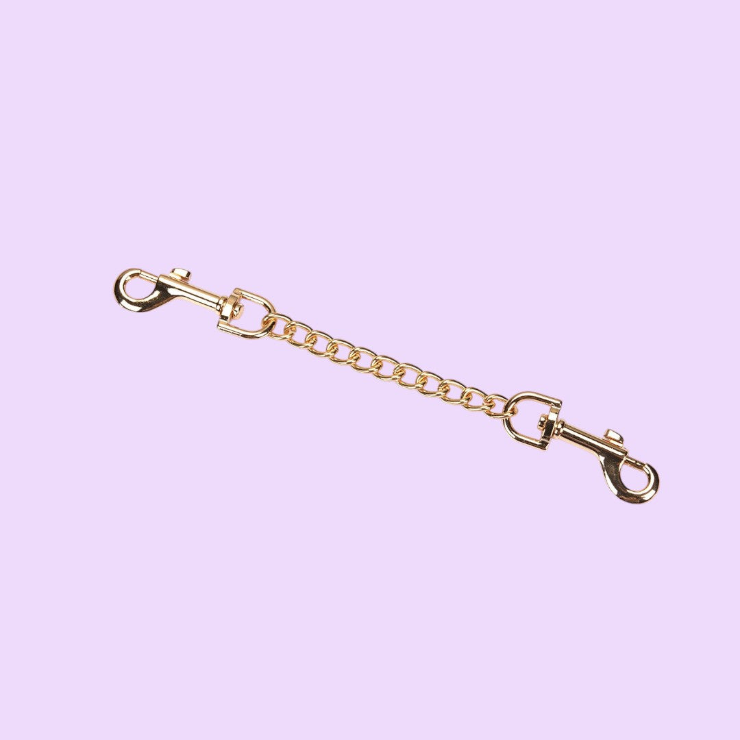 Liebe Seele Organosilicon Wrist Cuffs with Chain — Black