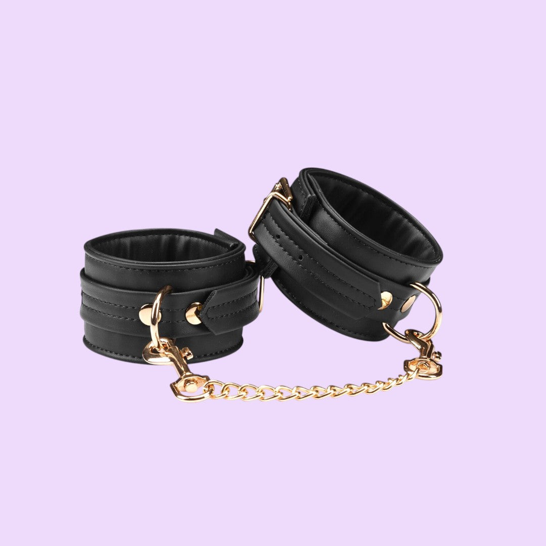 Liebe Seele Organosilicon Ankle Cuffs with Chain — Black
